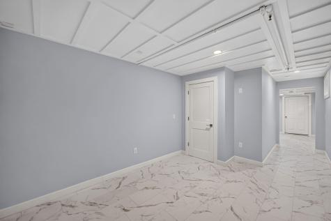 8 Bank Street Eastham MA 02642