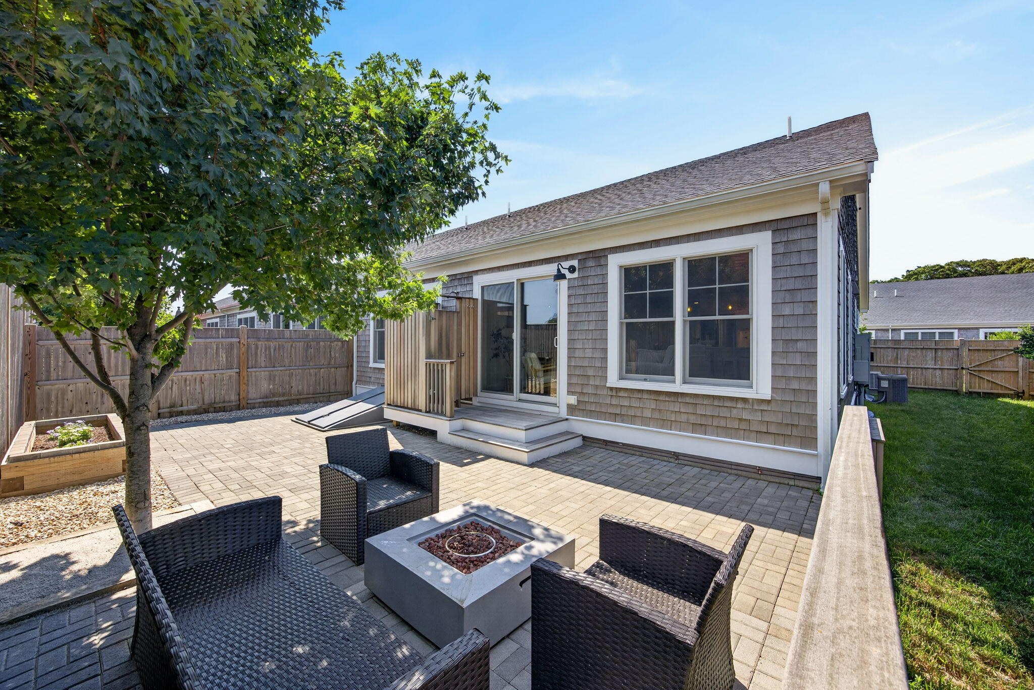 8 Bank Street Eastham MA 02642