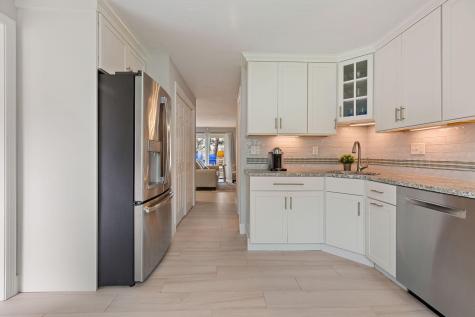 287 Ocean Street Barnstable MA 02601