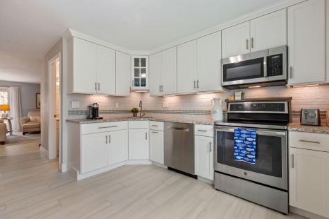 287 Ocean Street Barnstable MA 02601