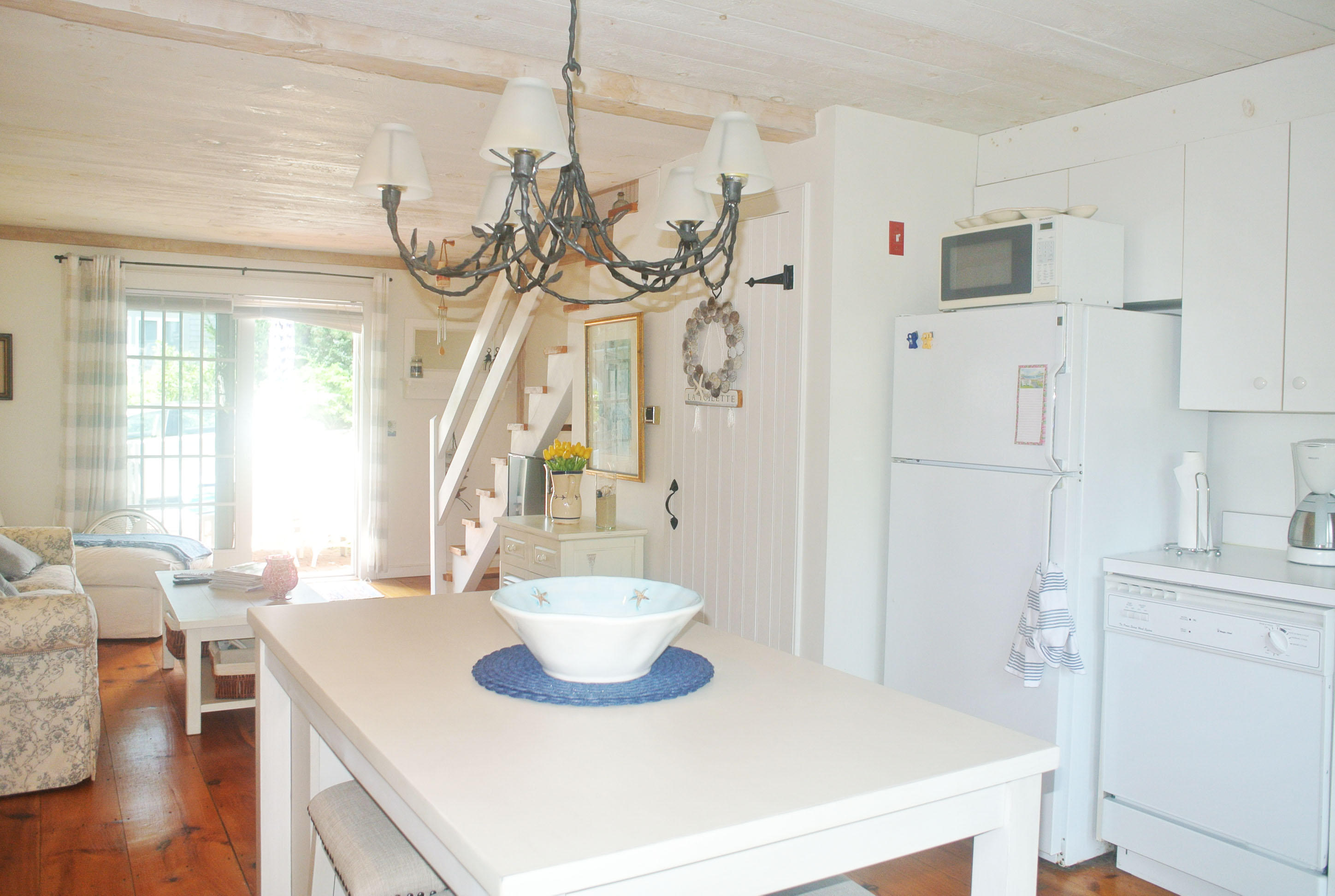 15 Hyannis Point Road Mashpee MA 02649
