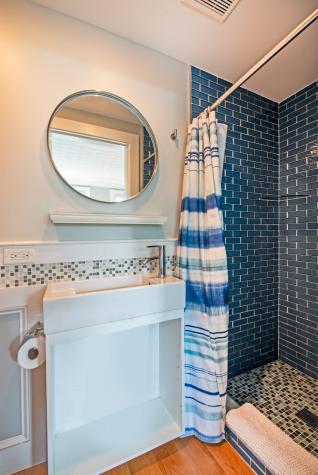 116 Bradford Street Provincetown MA 02657