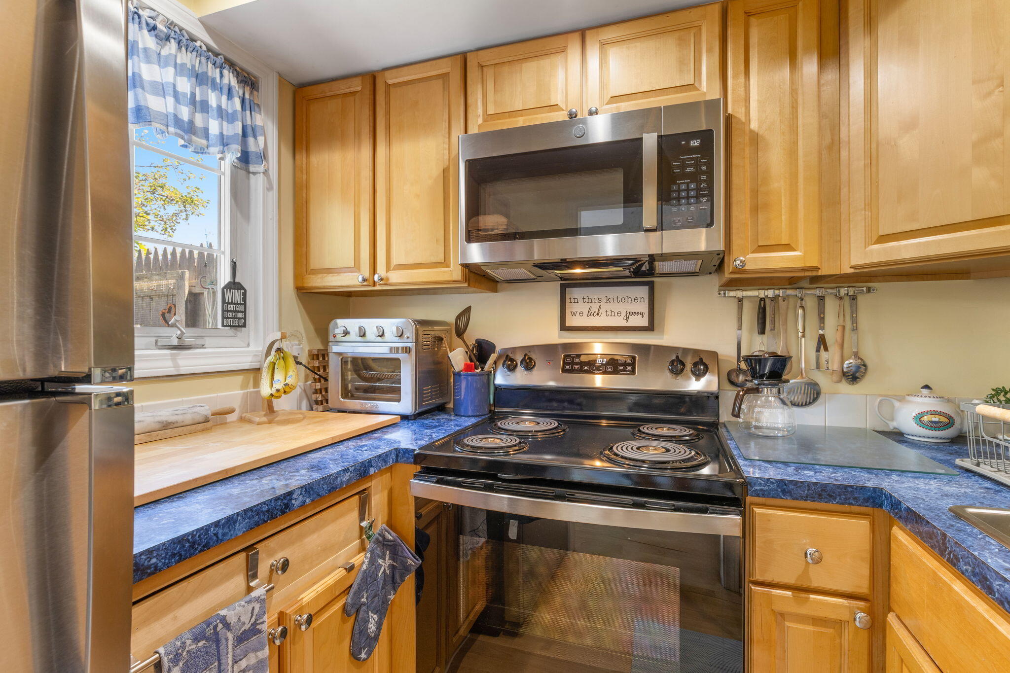 135 W Main Street Barnstable MA 02601