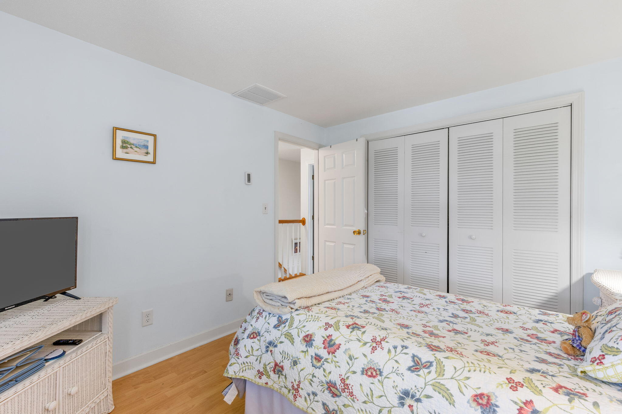 135 W Main Street Barnstable MA 02601