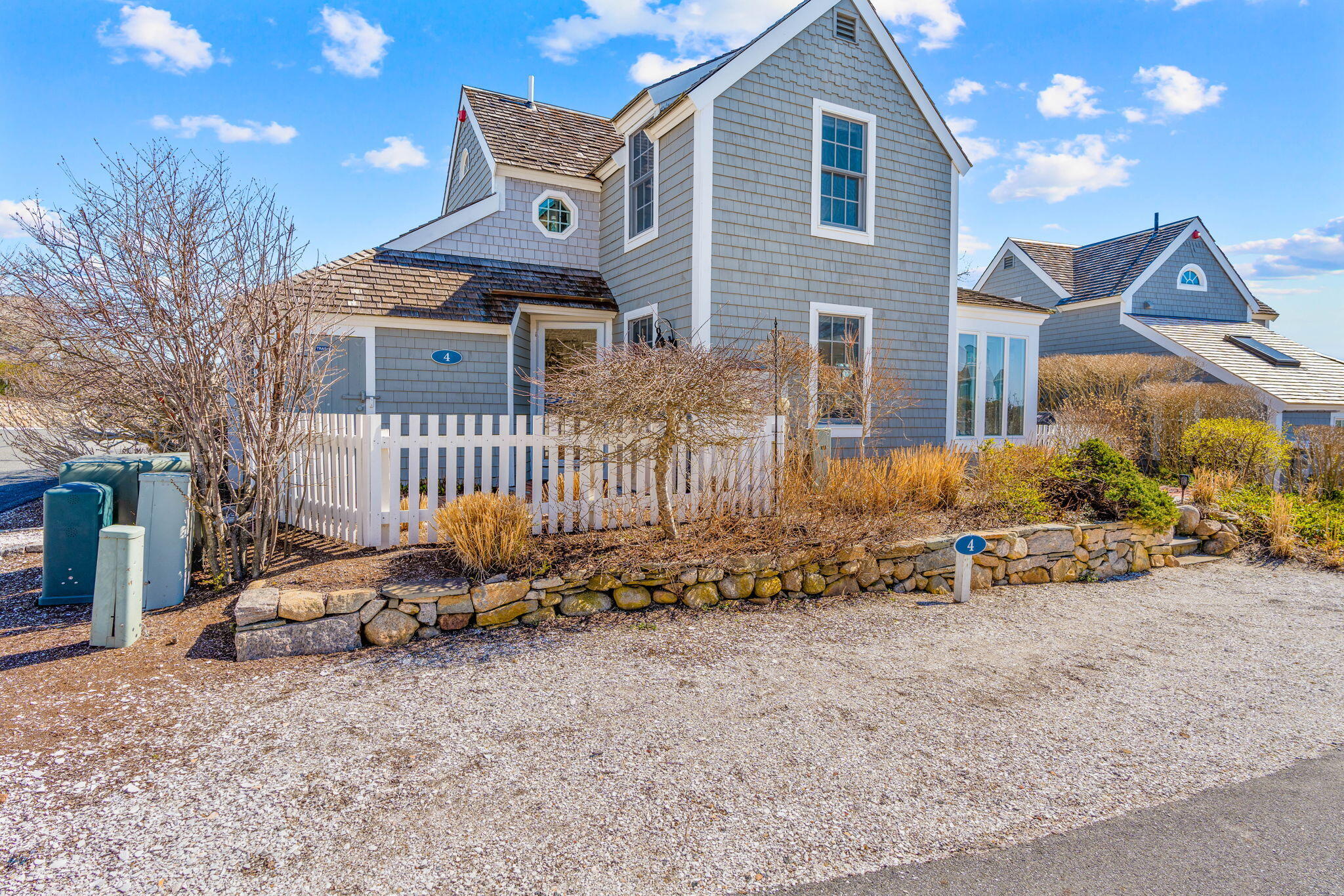 4 Vineyard View Lane Mashpee MA 02649