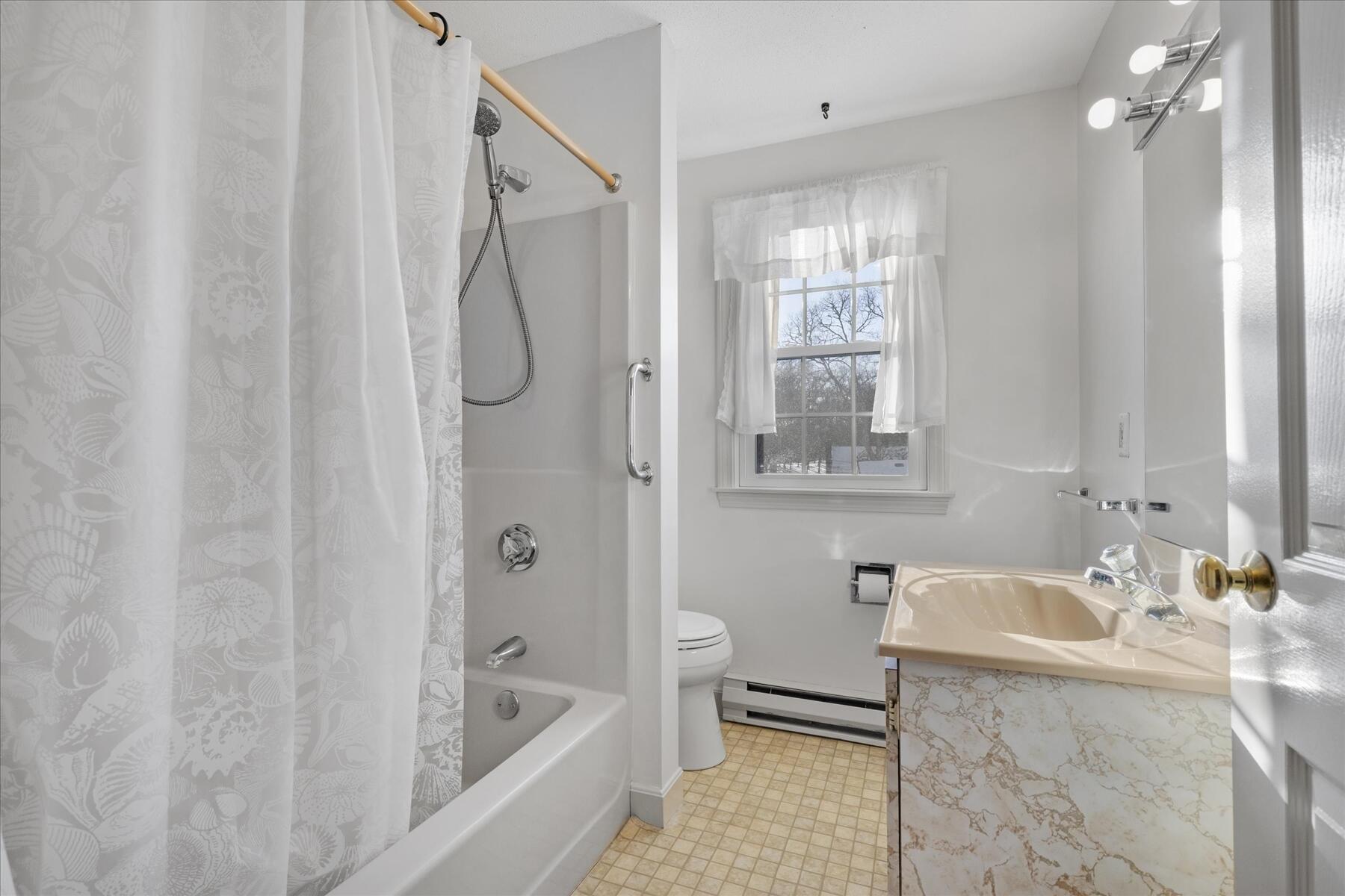 135 W Main Street Barnstable MA 02601