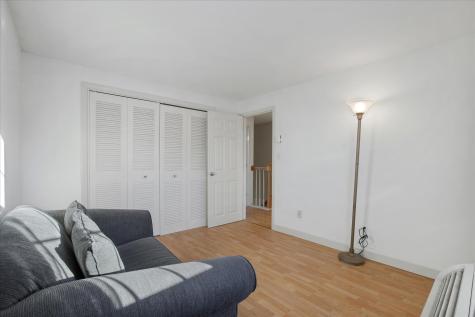 135 W Main Street Barnstable MA 02601