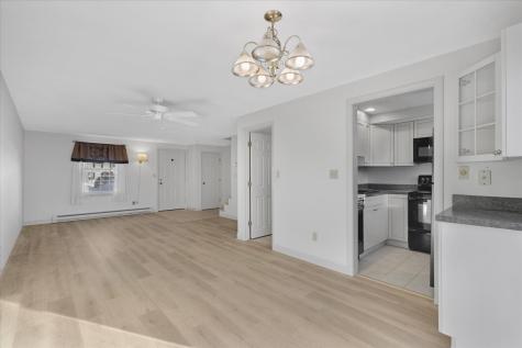 135 W Main Street Barnstable MA 02601