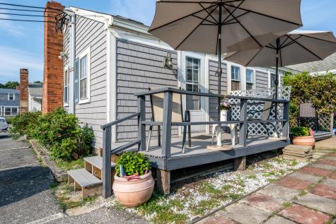 110 Glendon Road Dennis MA 02638
