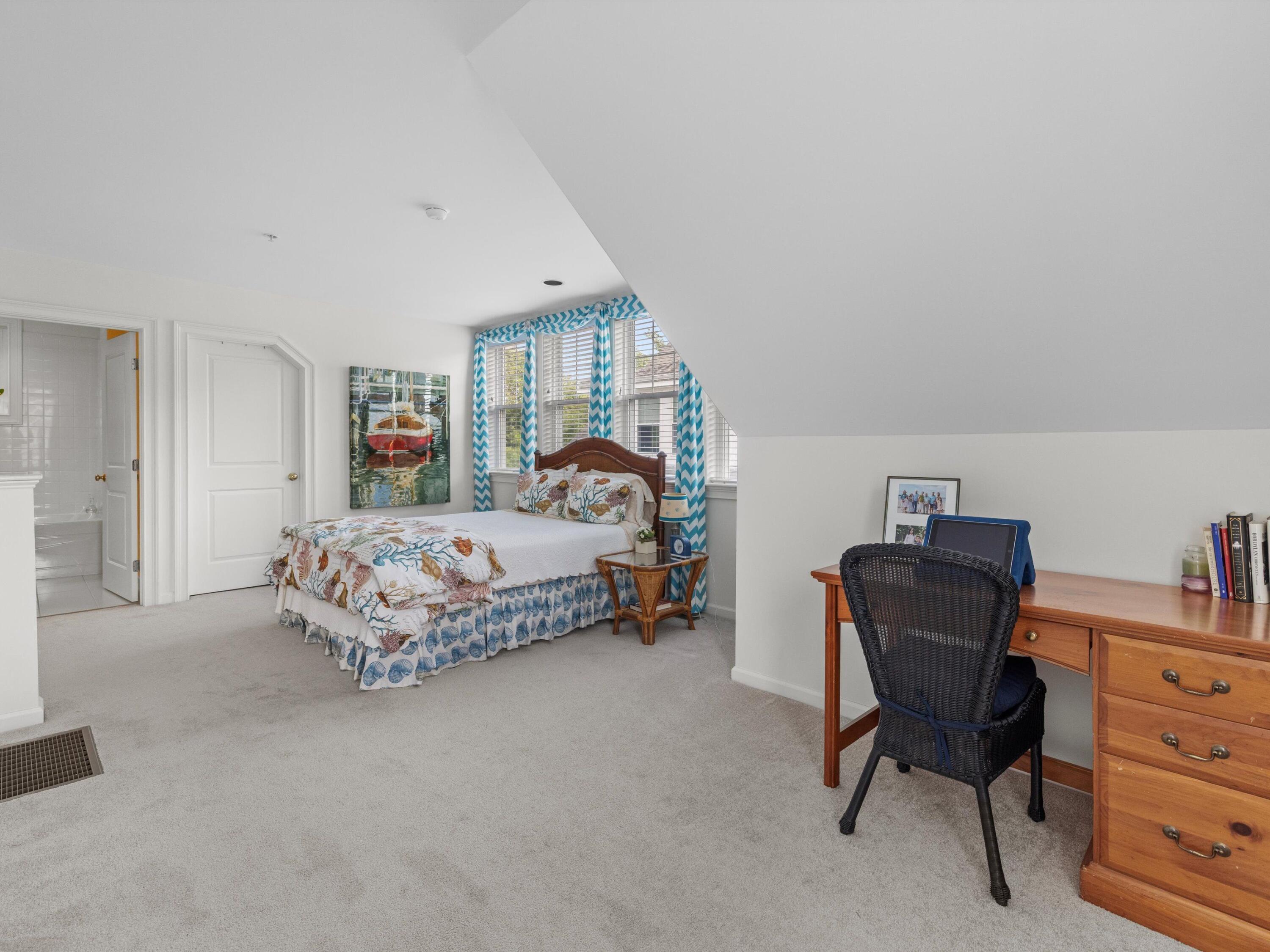 5 Honora Lane Buzzards Bay MA 02532