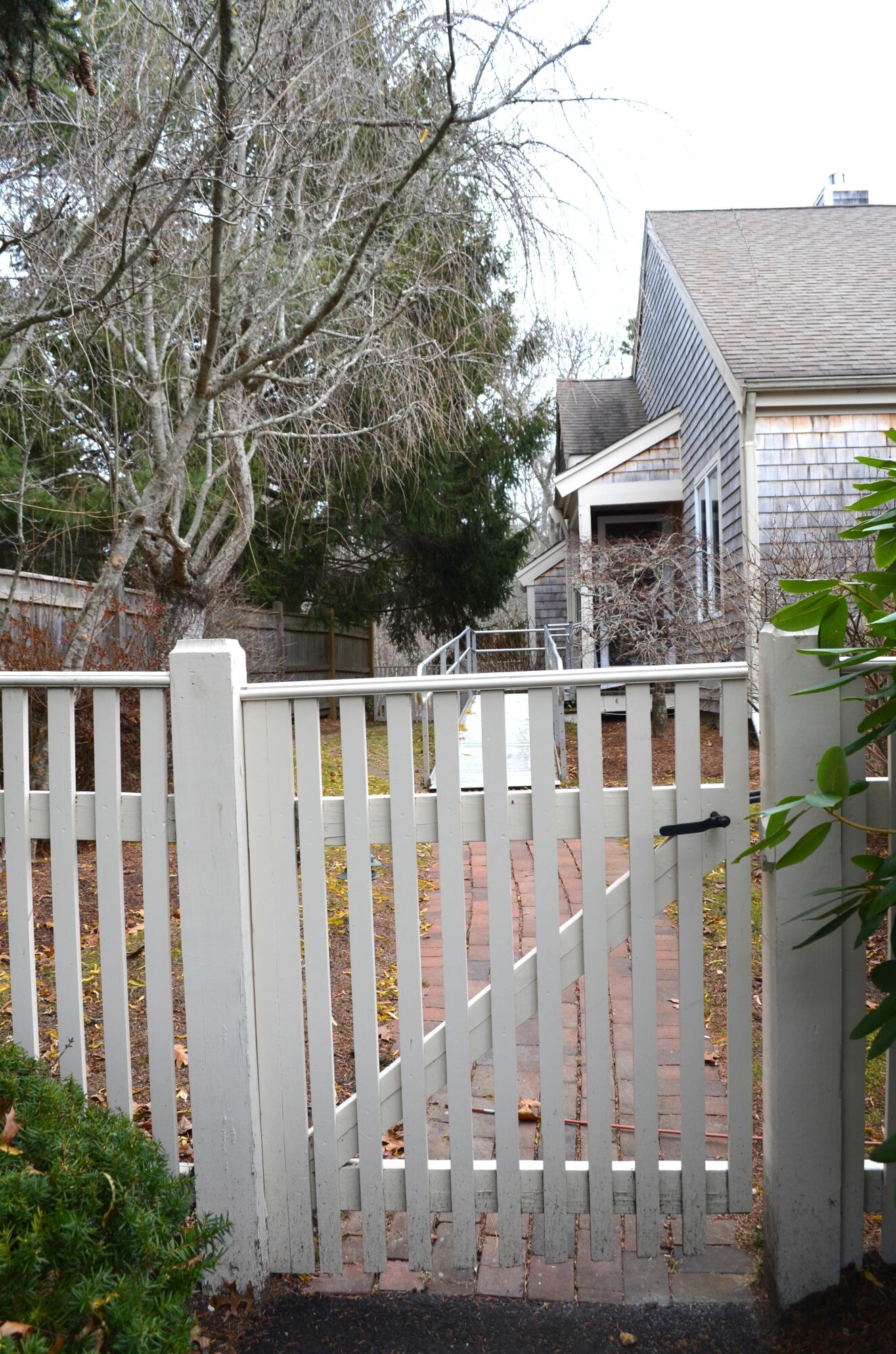 100 Kates Path Yarmouth MA 02675