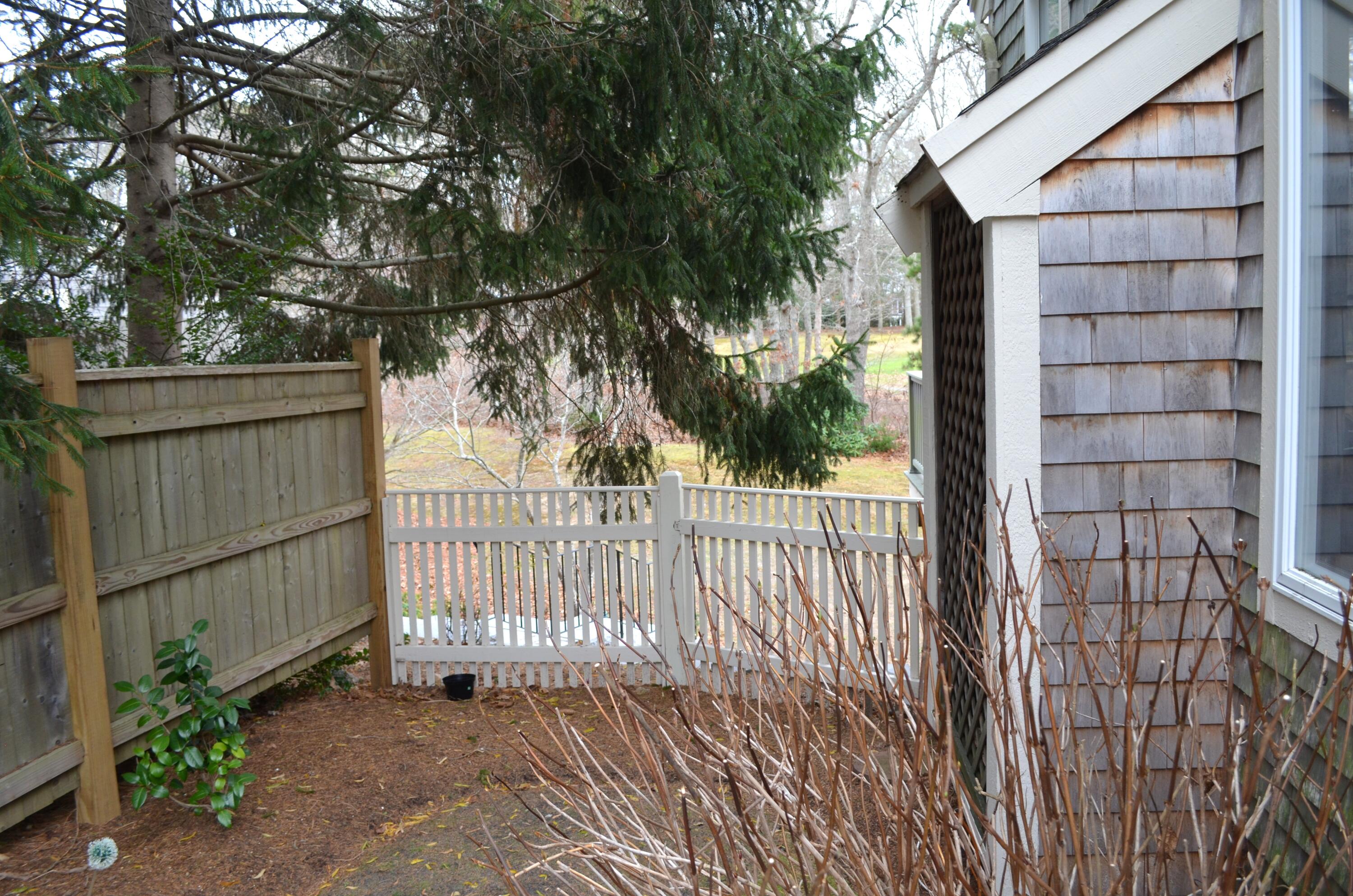 100 Kates Path Yarmouth MA 02675