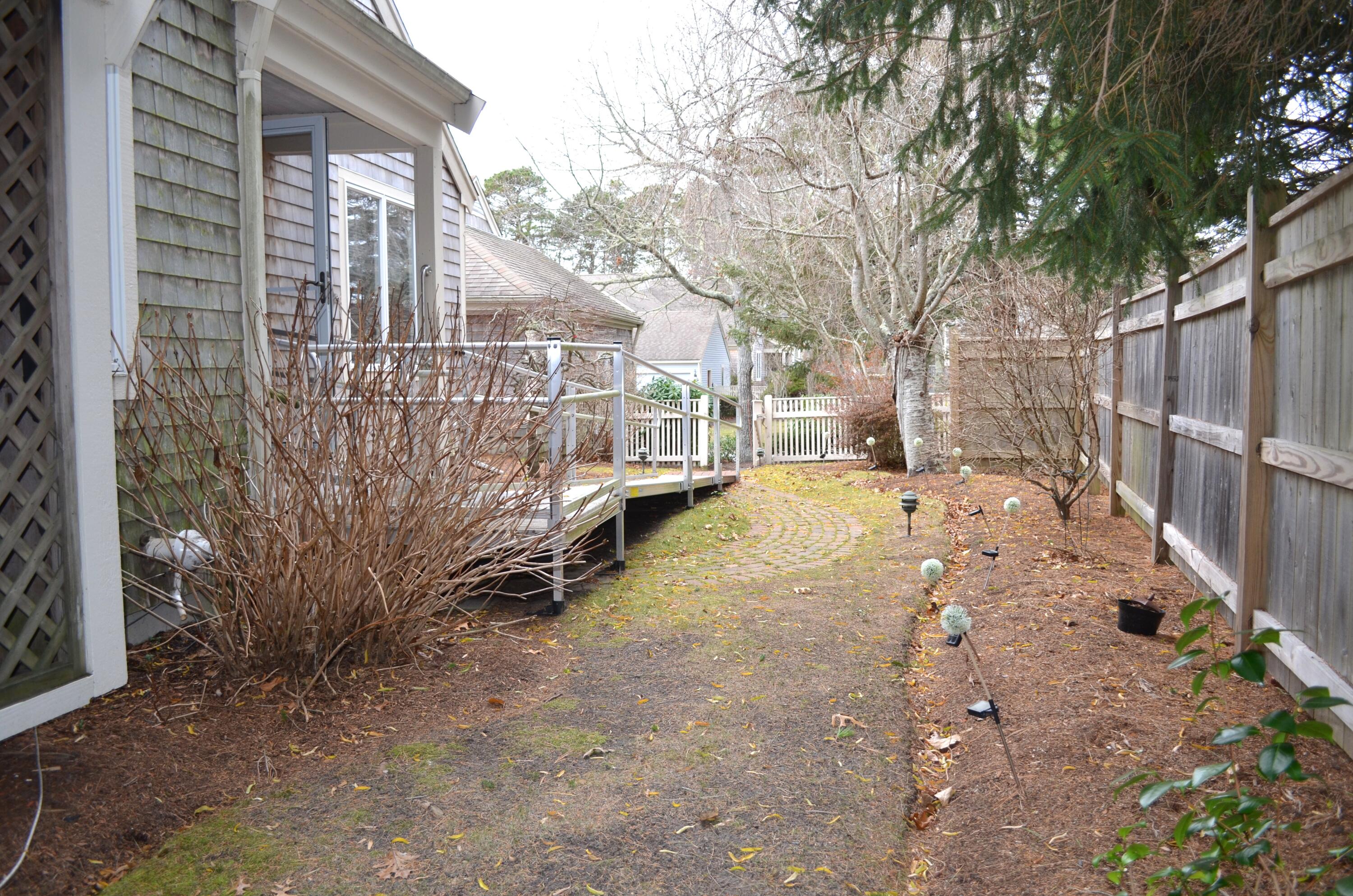 100 Kates Path Yarmouth MA 02675