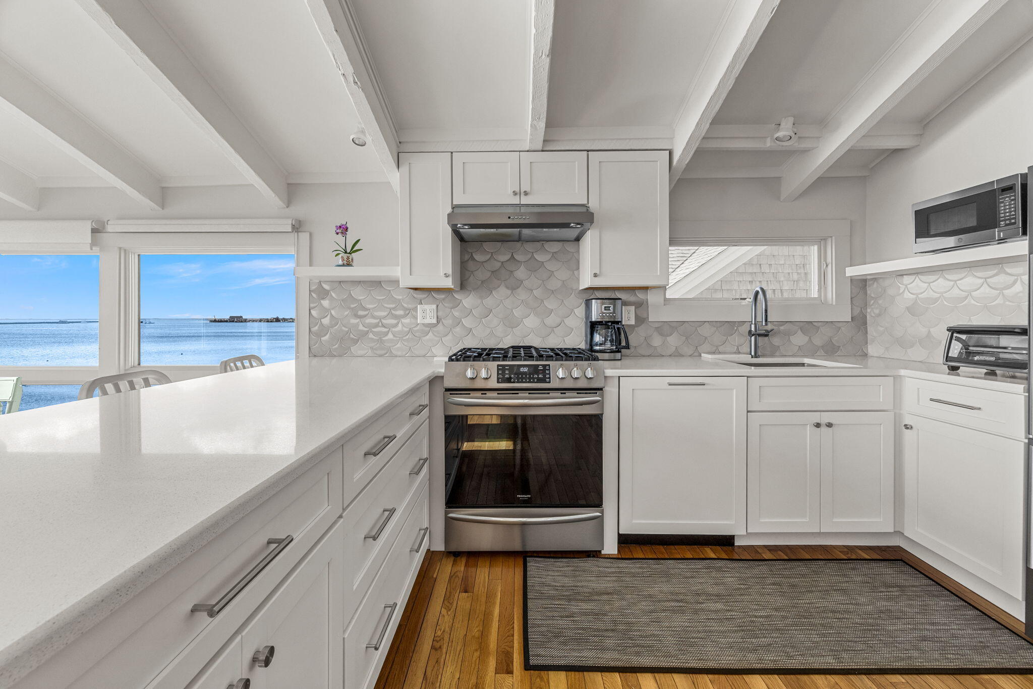 535 Commercial Street Provincetown MA 02657