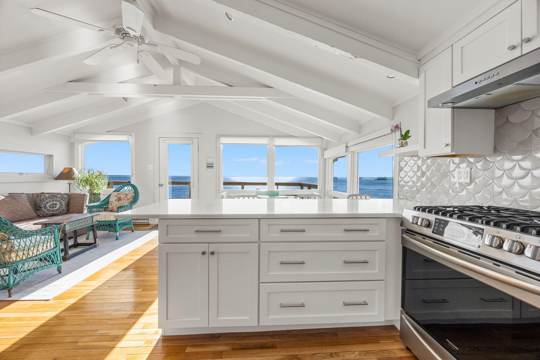 535 Commercial Street Provincetown MA 02657