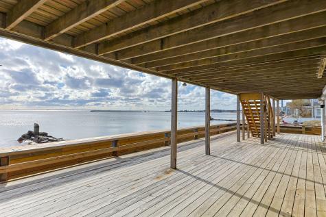 535 Commercial Street Provincetown MA 02657