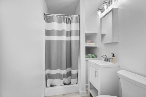 28 Middlecott Lane Brewster MA 02631