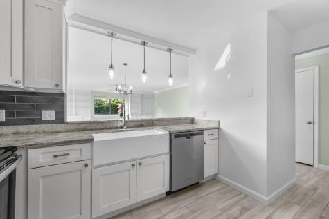 28 Middlecott Lane Brewster MA 02631