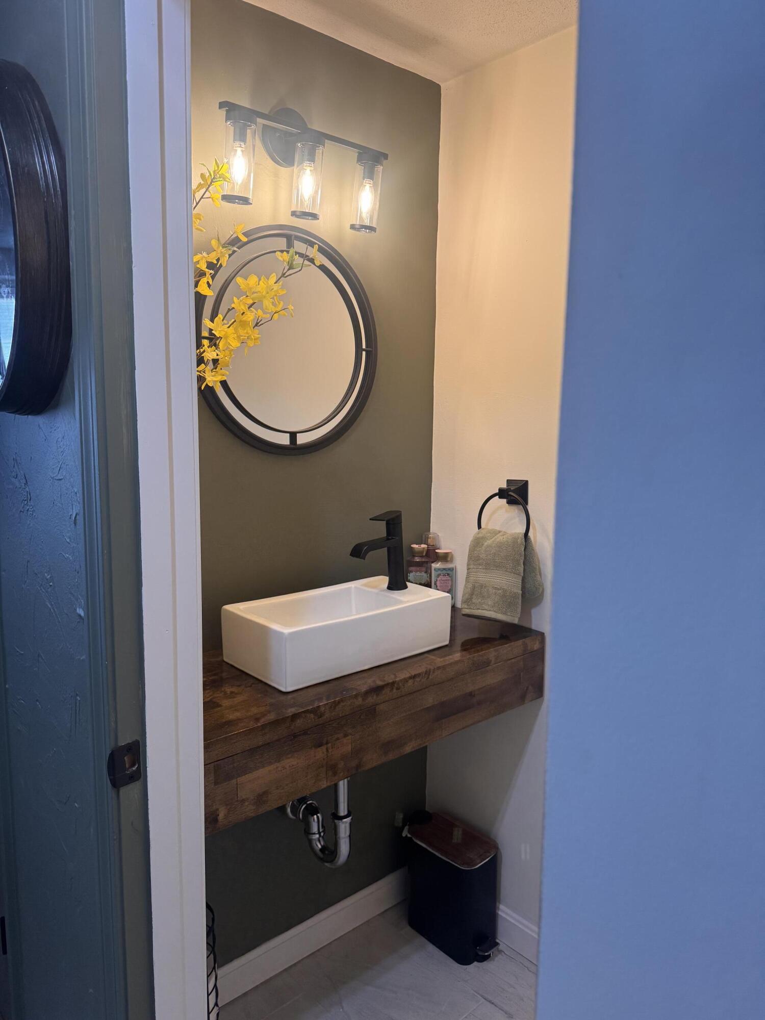 329 W Main Street Hyannis MA 02601