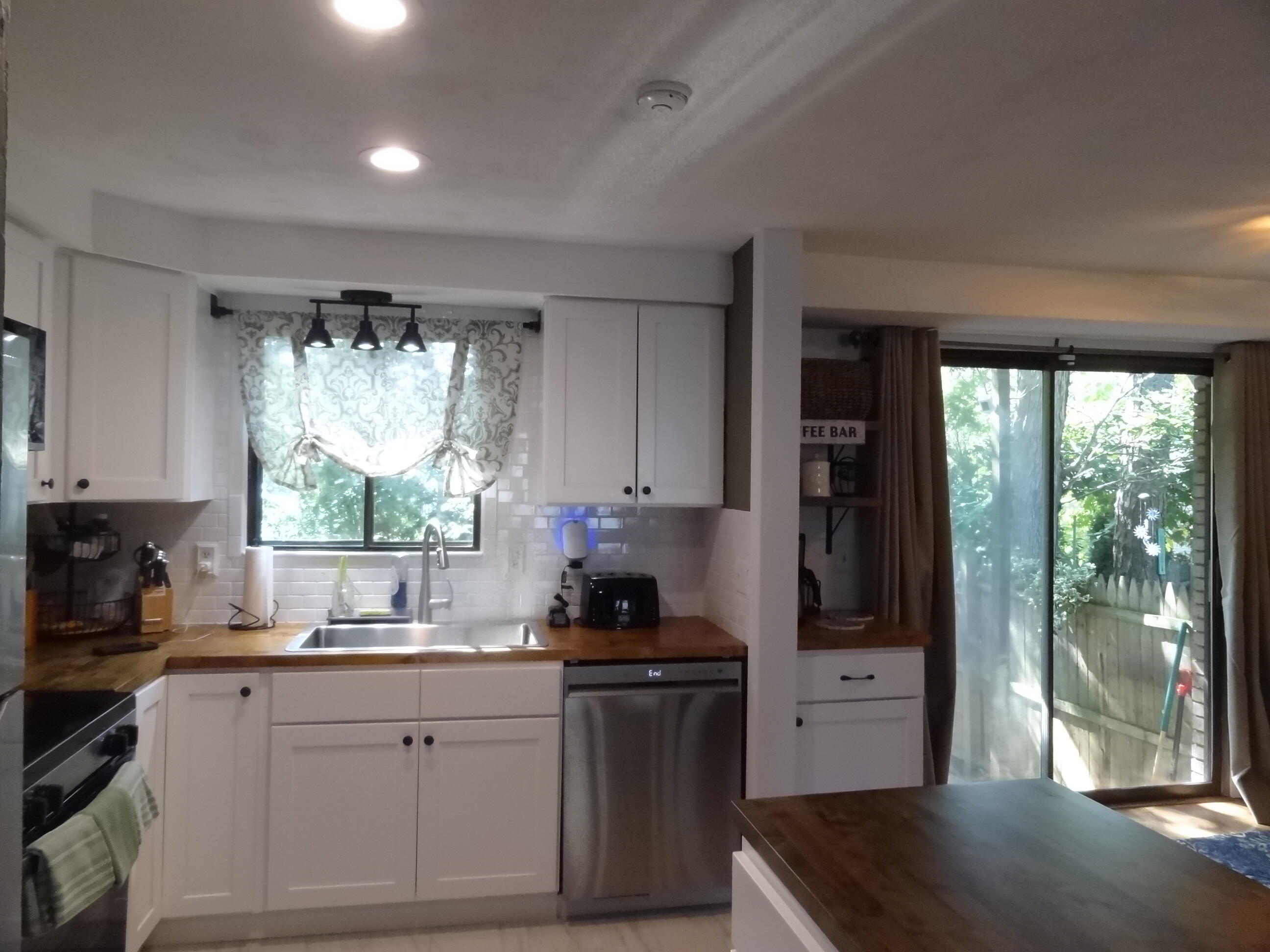 329 W Main Street Hyannis MA 02601