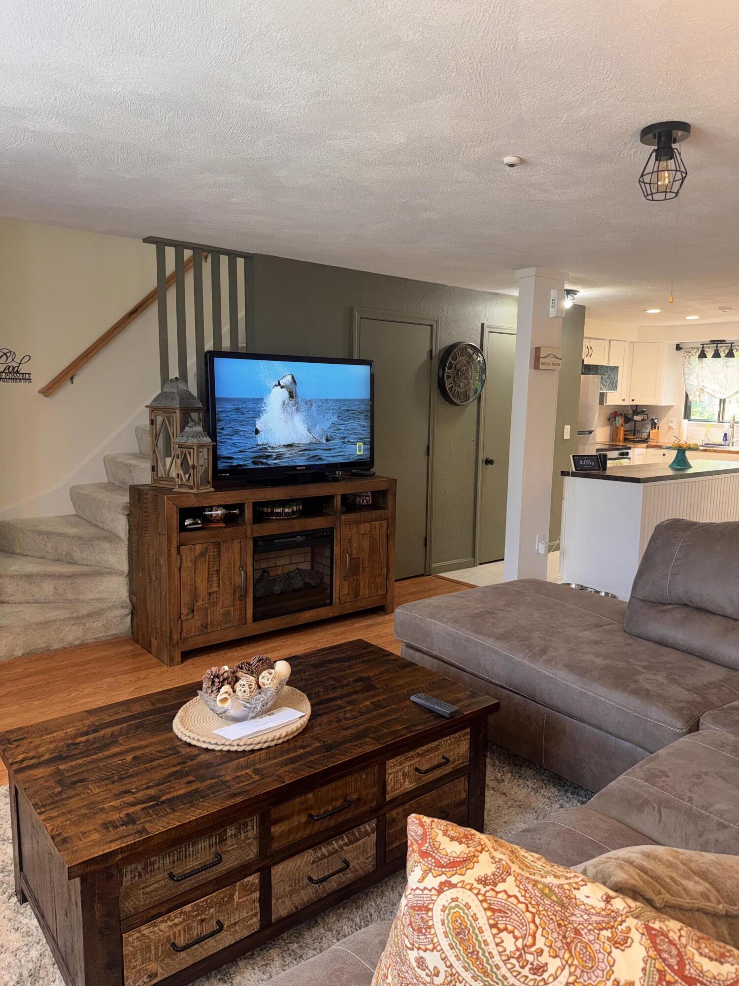 329 W Main Street Hyannis MA 02601