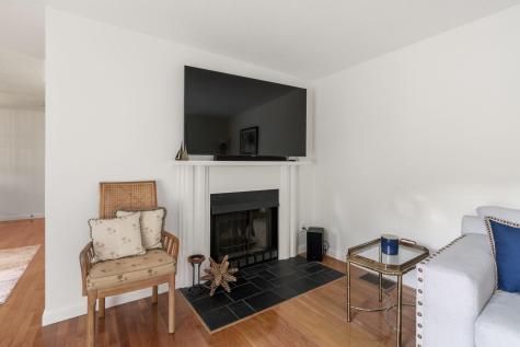 28 Chilmark Drive Falmouth MA 02536