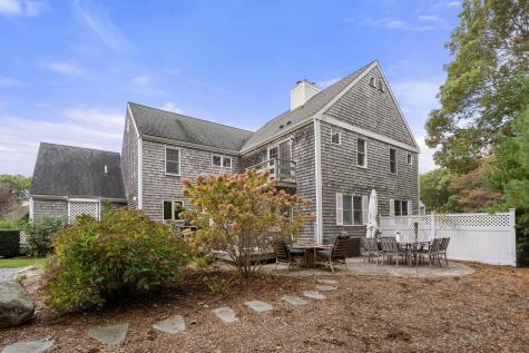 28 Chilmark Drive Falmouth MA 02536