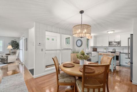 28 Chilmark Drive Falmouth MA 02536
