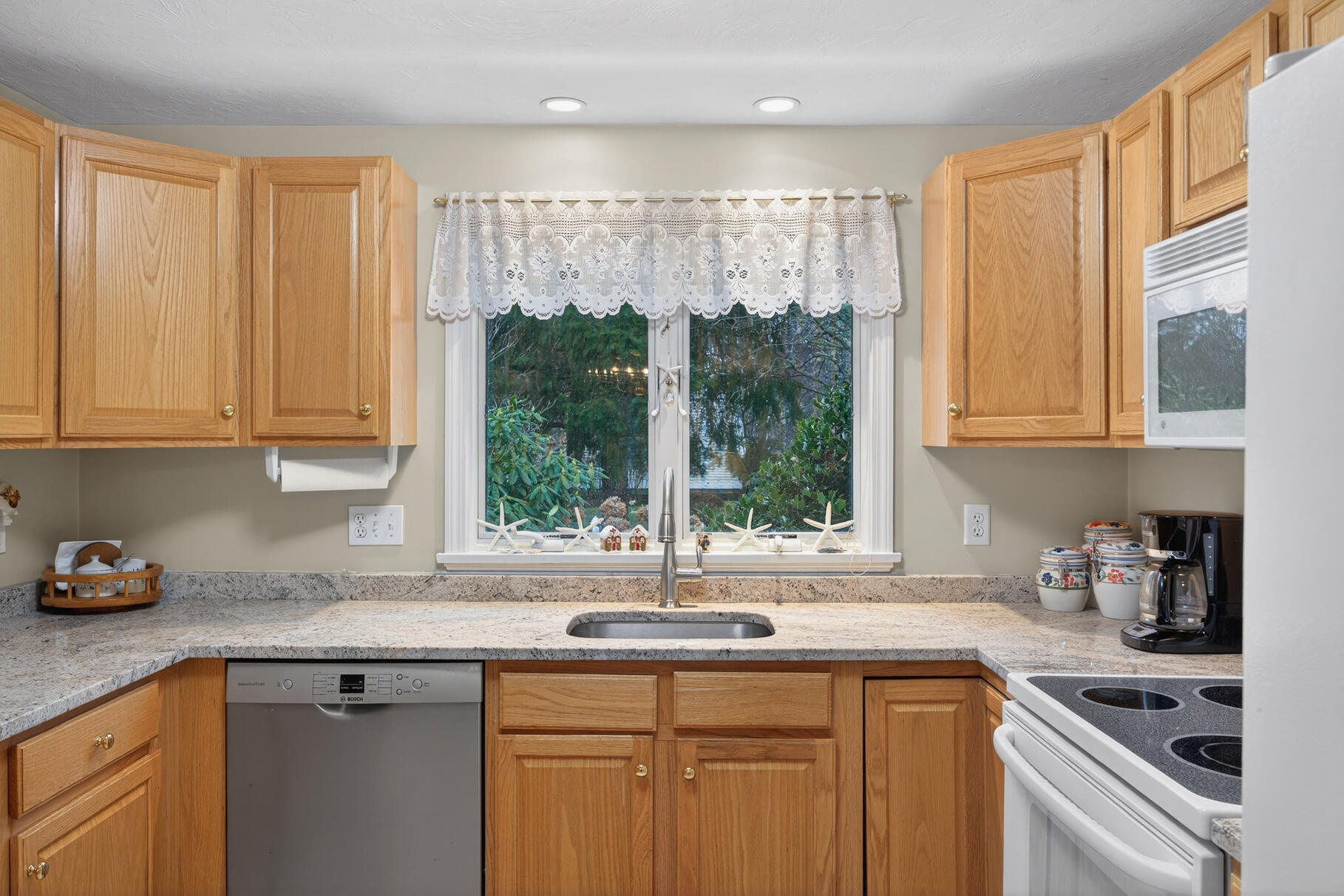 18 Windward Street Mashpee MA 02649