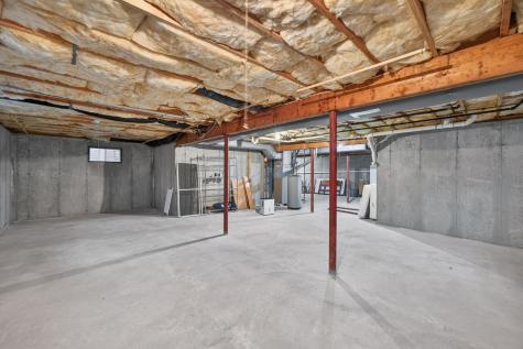 18 Windward Street Mashpee MA 02649