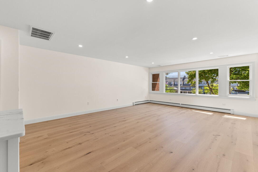 354 Gifford Falmouth MA 02540