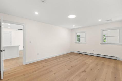 354 Gifford Falmouth MA 02540