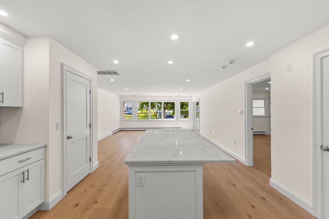 354 Gifford Falmouth MA 02540