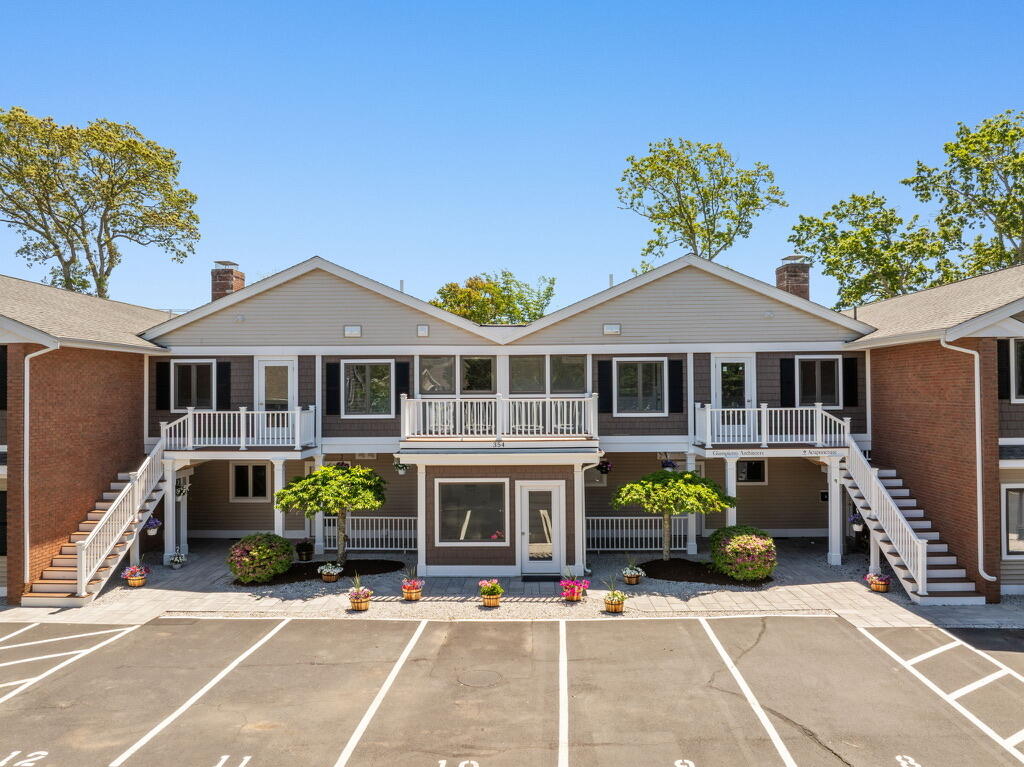 354 Gifford Falmouth MA 02540