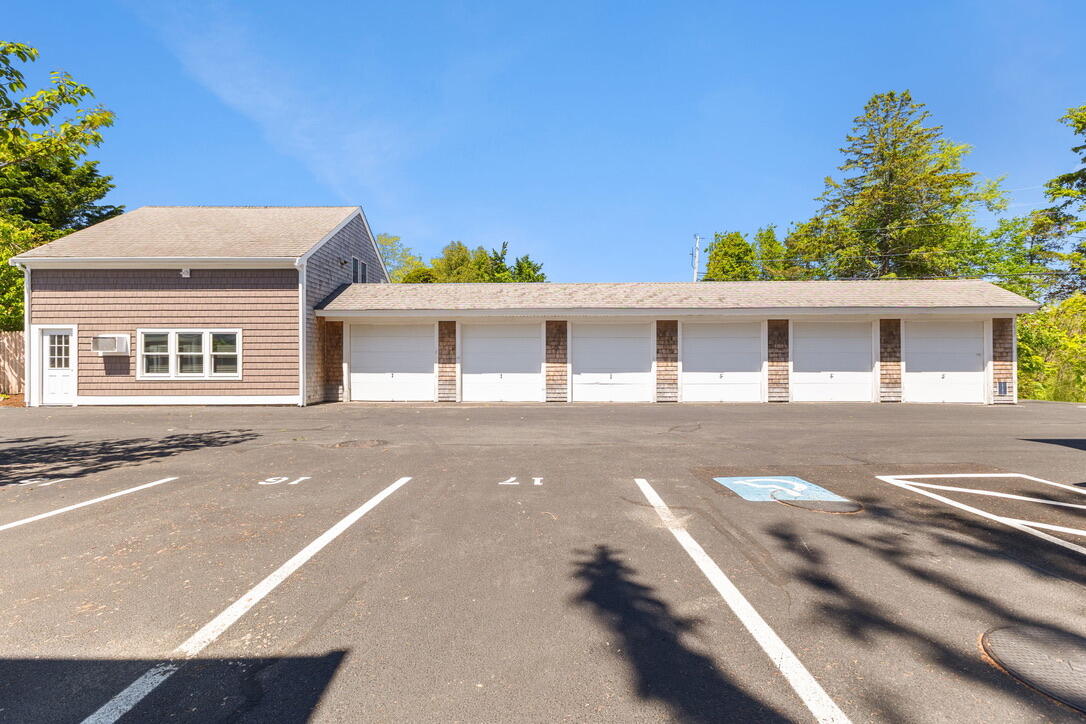 354 Gifford Falmouth MA 02540