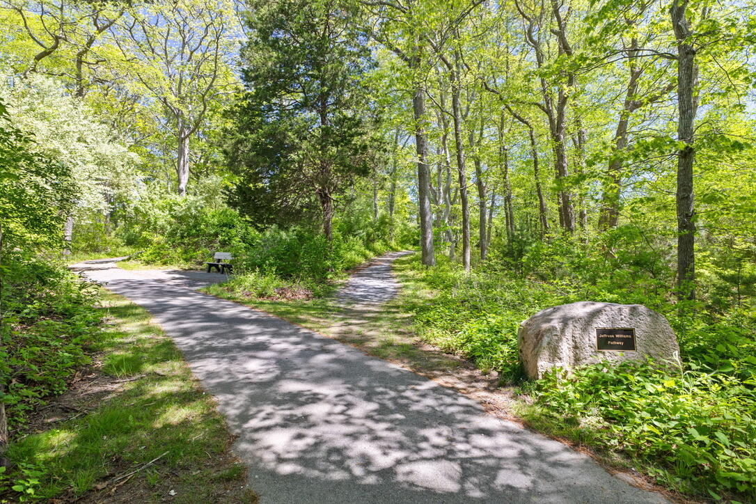 354 Gifford Falmouth MA 02540