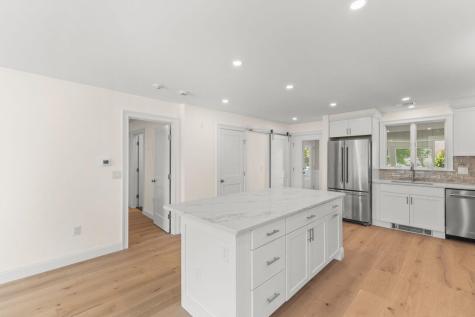 354 Gifford Falmouth MA 02540