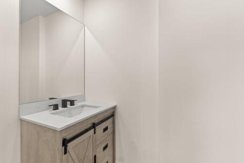 354 Gifford Falmouth MA 02540