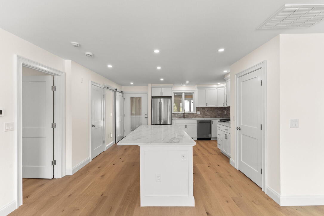 354 Gifford Falmouth MA 02540