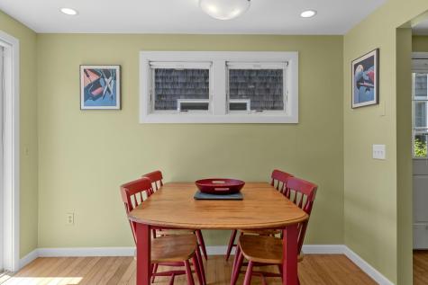 14 Old Colony Way MA 02657