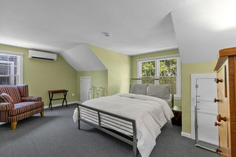 14 Old Colony Way MA 02657