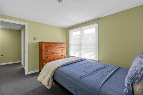 14 Old Colony Way MA 02657