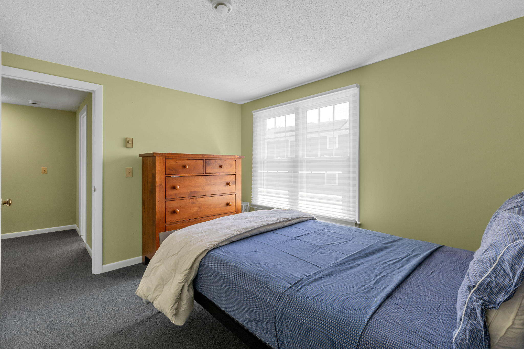 14 Old Colony Way MA 02657