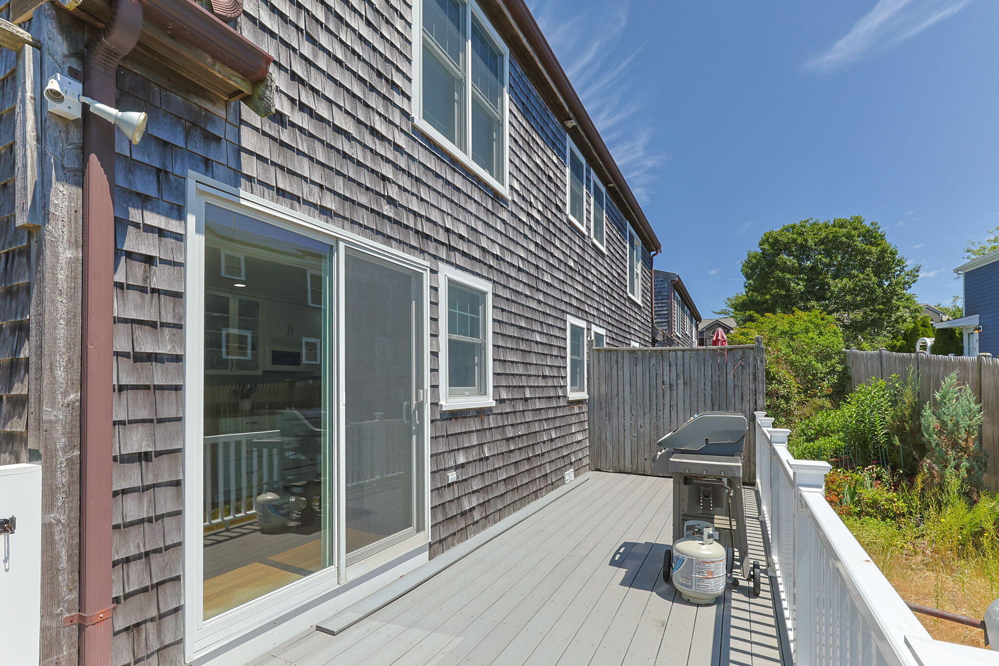 14 Old Colony Way MA 02657