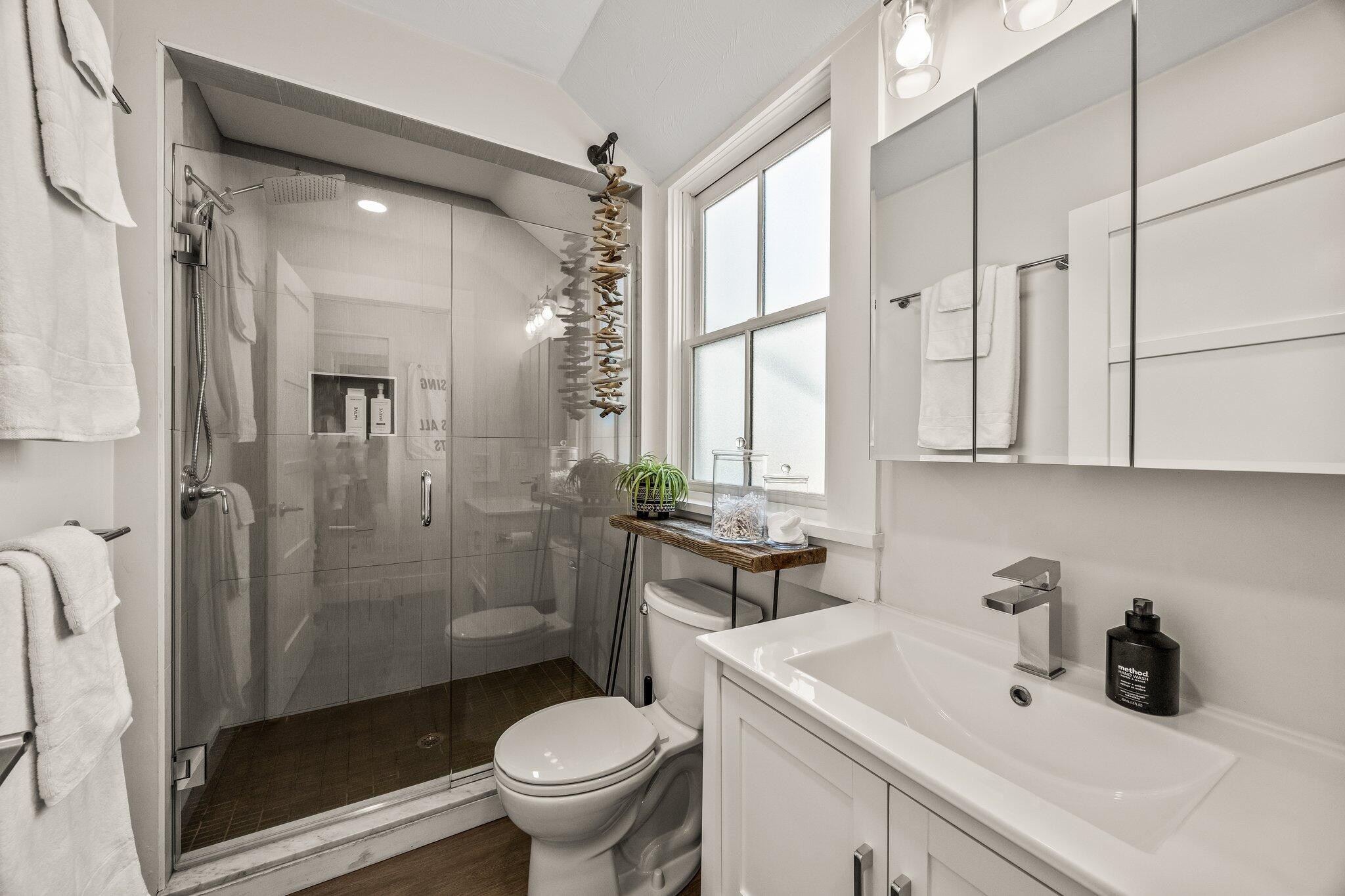 58 Bradford Street Provincetown MA 02657