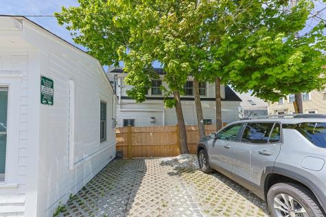 58 Bradford Street Provincetown MA 02657