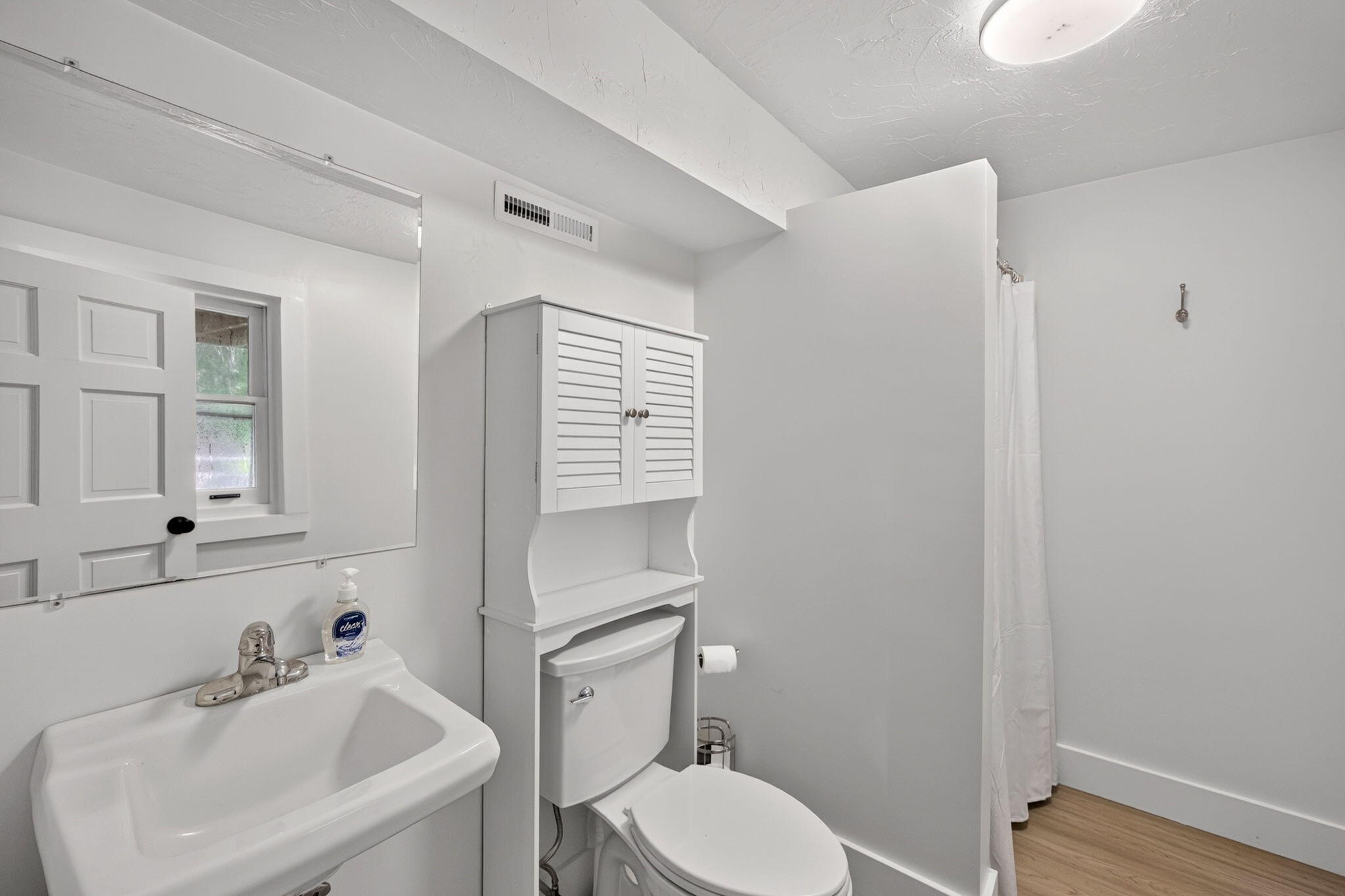 35 Debs Hill Road Yarmouth MA 02675