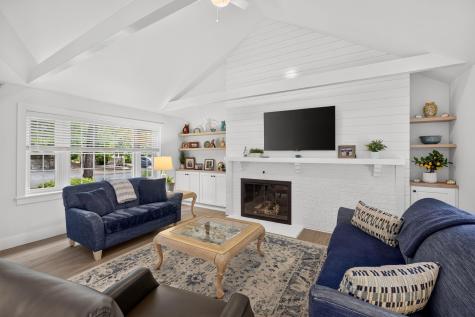 35 Debs Hill Road Yarmouth MA 02675