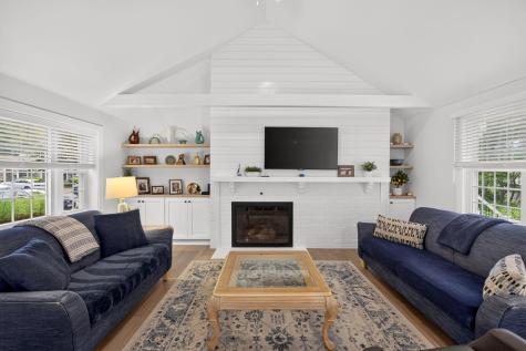 35 Debs Hill Road Yarmouth MA 02675