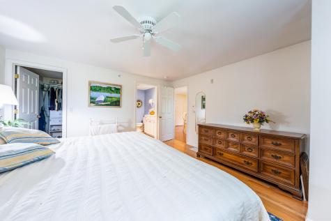 7 Ironwood Path Mashpee MA 02649